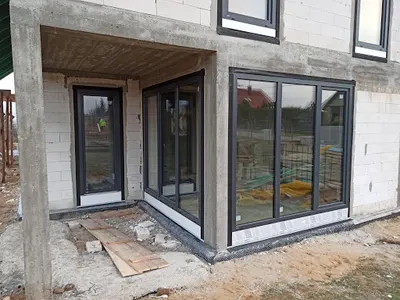 WawerHouse okna, bramy, drzwi, żaluzje Krishome